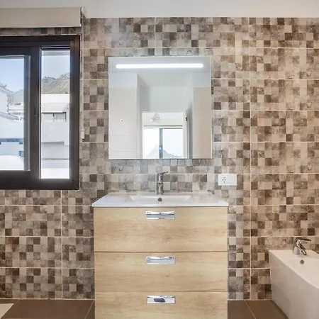 Luxliving Tenerife Hortalaya Heated Pool