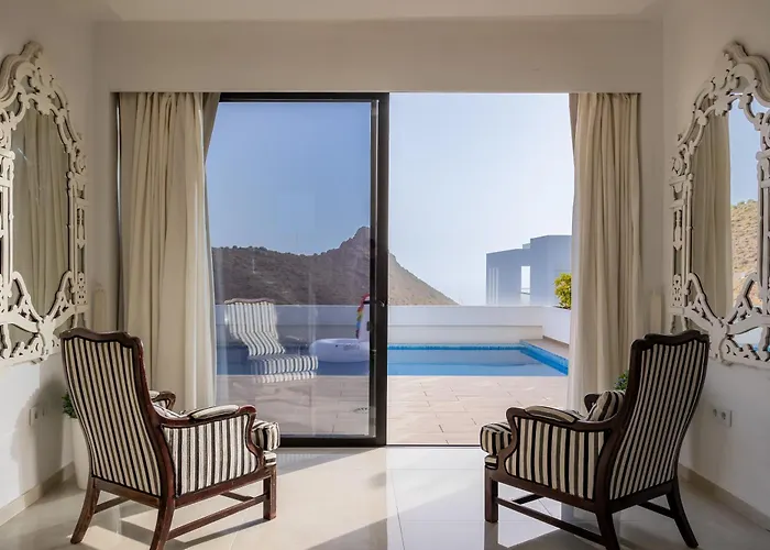 Luxliving Tenerife Hortalaya Heated Pool