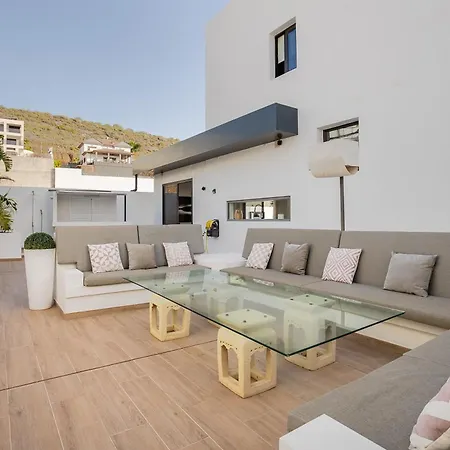 Luxliving Tenerife Hortalaya Heated Pool * 아데제