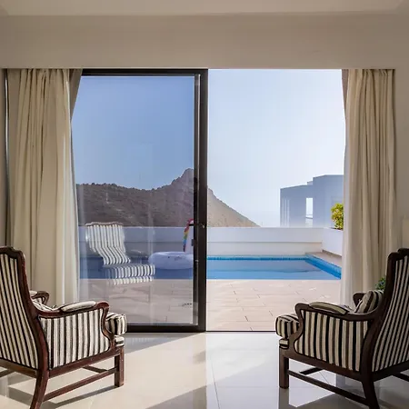 Luxliving Tenerife Hortalaya Heated Pool