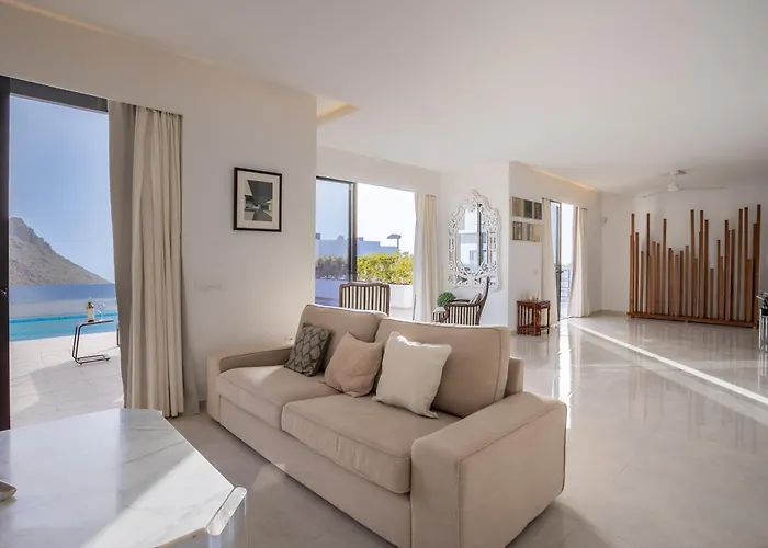 Luxliving Tenerife Hortalaya Heated Pool Вілла *