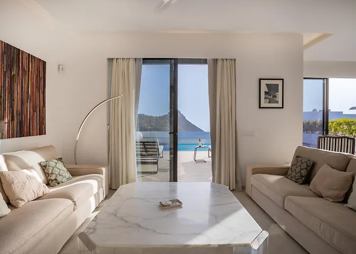 Вілла Luxliving Tenerife Hortalaya Heated Pool Адехе