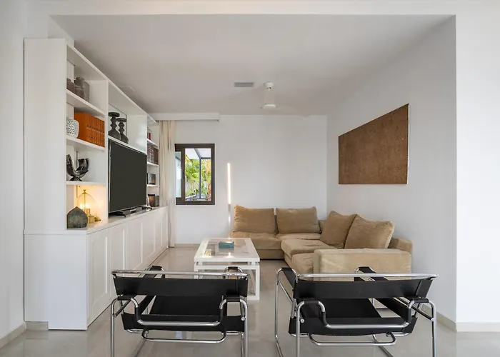 Вілла Luxliving Tenerife Hortalaya Heated Pool *