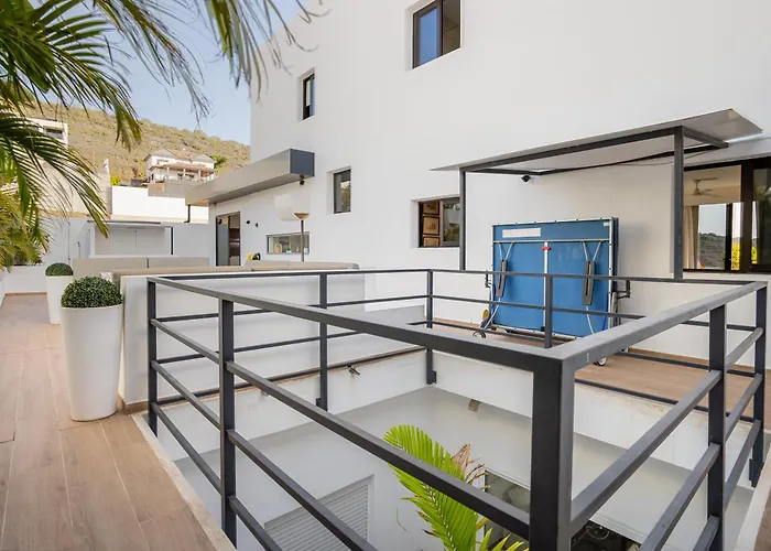 Luxliving Tenerife Hortalaya Heated Pool Вілла Адехе